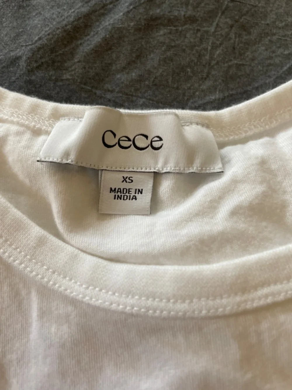 Women’s xs ciao shirt